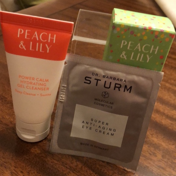 NIB 2-piece skin care travel/try it set - Picture 16 of 16